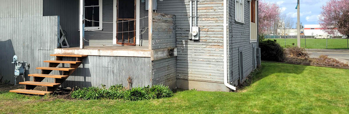 Rear entry and loading dock at 504 W Main Street