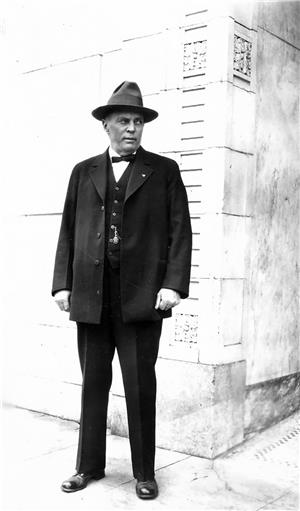 Northern Pacific conductor and Mayor of Auburn Otto Bertsch 1924